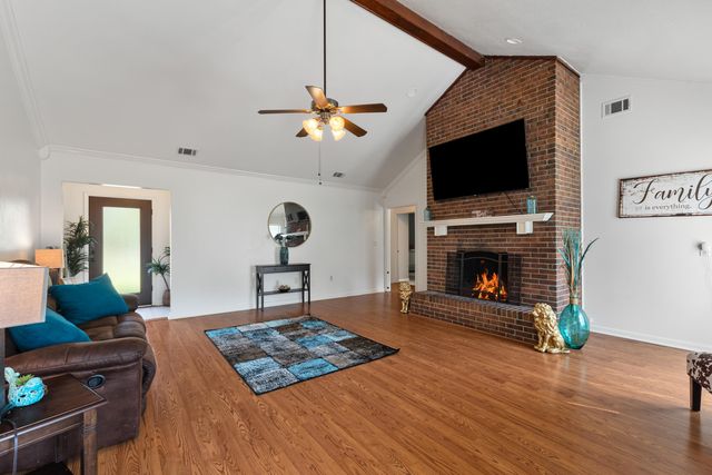 979 Richburg, Hattiesburg, MS 39402