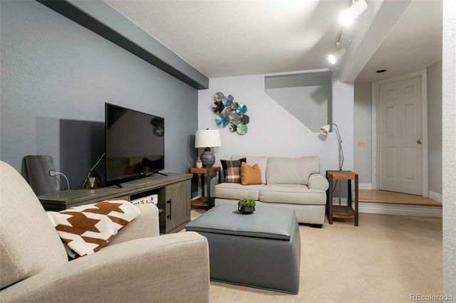 7674 S Cove Circle, Littleton, CO 80122