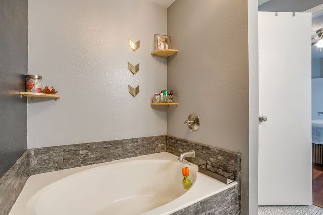 12229 Shadow Wood Trail, Fort Worth, TX 76028