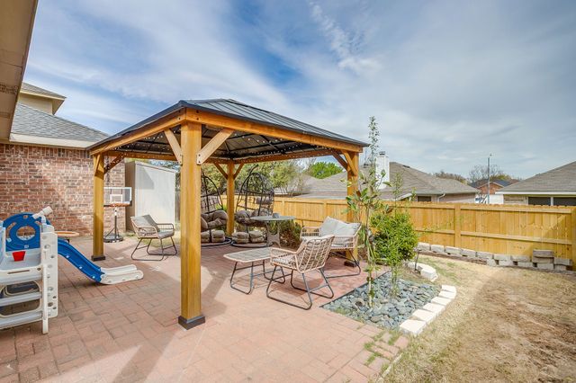 12229 Shadow Wood Trail, Fort Worth, TX 76028