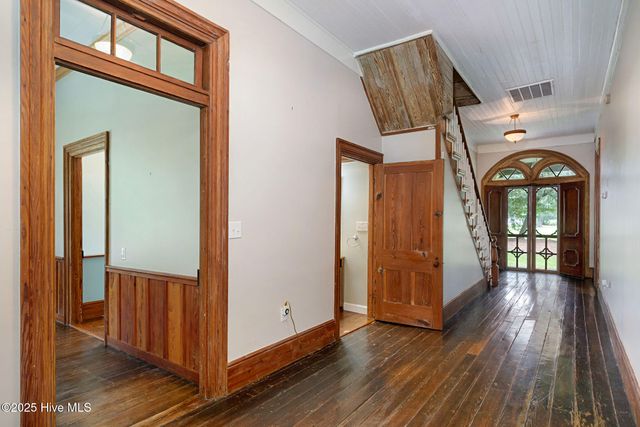 393 Moltonville Road, Clinton, NC 28328