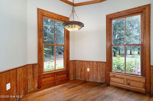 393 Moltonville Road, Clinton, NC 28328