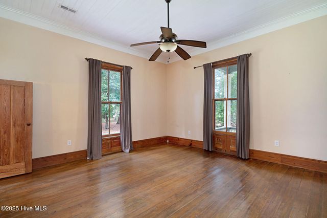 393 Moltonville Road, Clinton, NC 28328