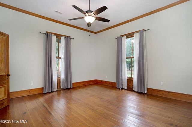 393 Moltonville Road, Clinton, NC 28328