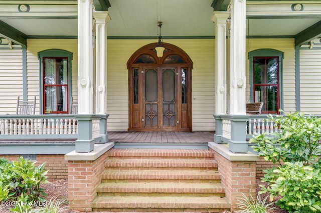 393 Moltonville Road, Clinton, NC 28328