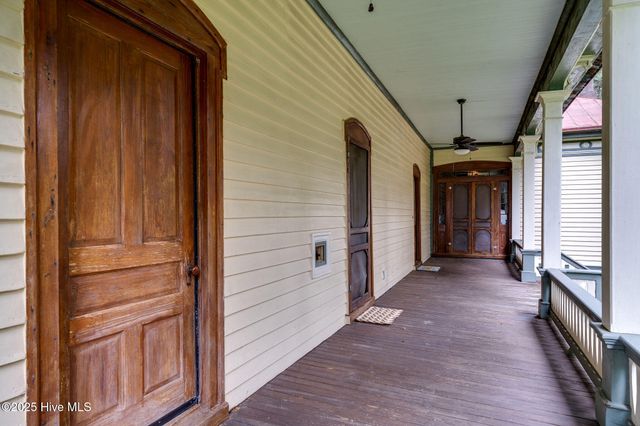 393 Moltonville Road, Clinton, NC 28328