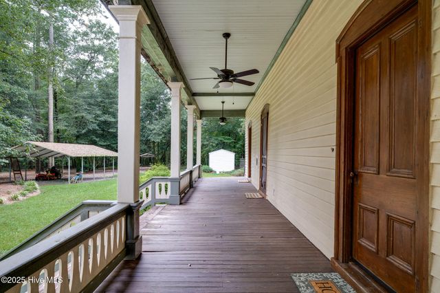 393 Moltonville Road, Clinton, NC 28328