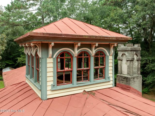 393 Moltonville Road, Clinton, NC 28328