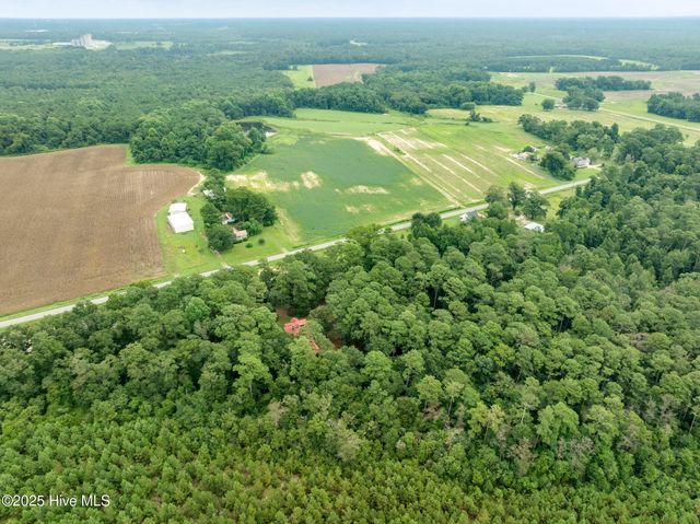 393 Moltonville Road, Clinton, NC 28328