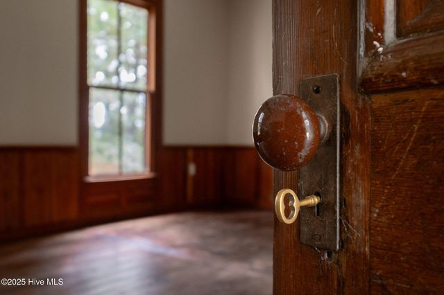 393 Moltonville Road, Clinton, NC 28328