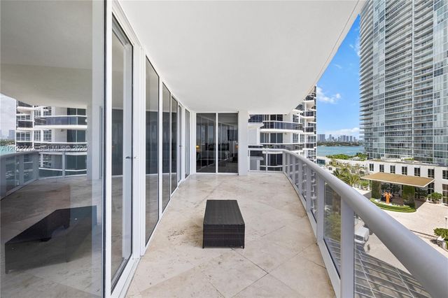 400 Alton Rd 907, Miami Beach, FL 33139