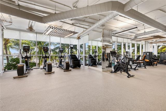 400 Alton Rd 907, Miami Beach, FL 33139