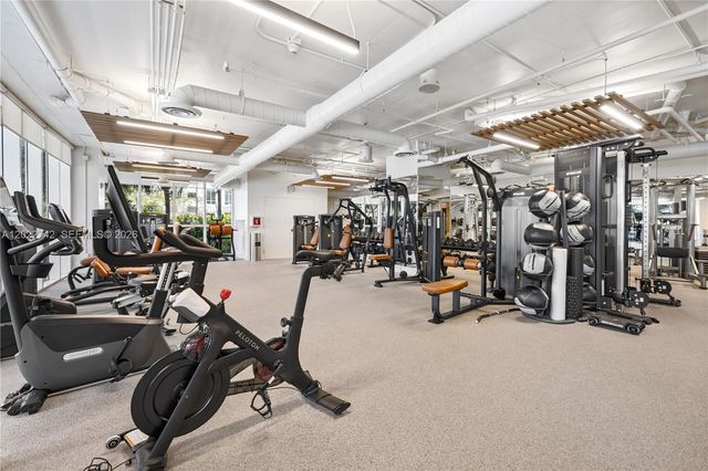 400 Alton Rd 907, Miami Beach, FL 33139
