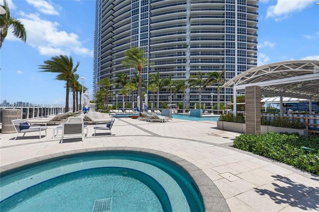 400 Alton Rd 907, Miami Beach, FL 33139