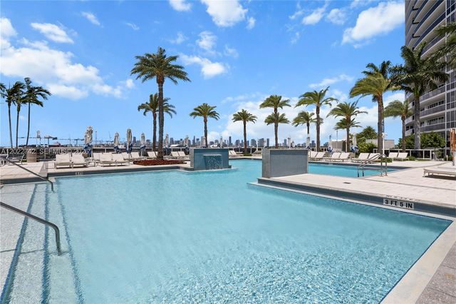 400 Alton Rd 907, Miami Beach, FL 33139