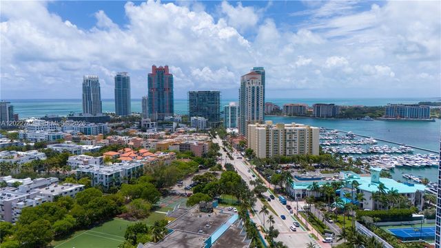 400 Alton Rd 907, Miami Beach, FL 33139