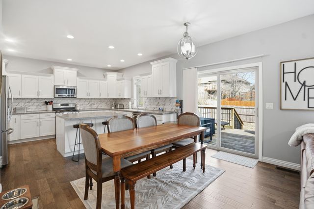 5604 S Honeysuckle Lane, Battlefield, MO 65619