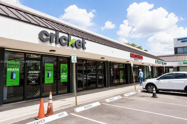 4355 W 16th Avenue, Hialeah, FL 33012