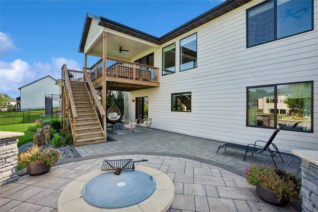 2905 NE Cherry Court, Grimes, IA 50111