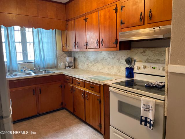 1203 MCCONIHE Street, Jacksonville, FL 32209