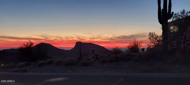 10727 N SKYLINE Drive, Fountain Hills, AZ 85268