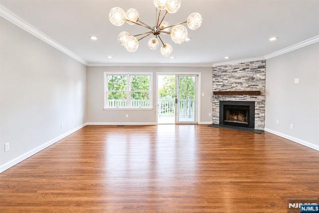 479 Undercliff Avenue, Edgewater, NJ 07020