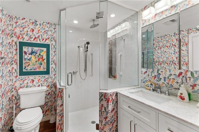 1313 Solana RD W A3, Naples, FL 34103