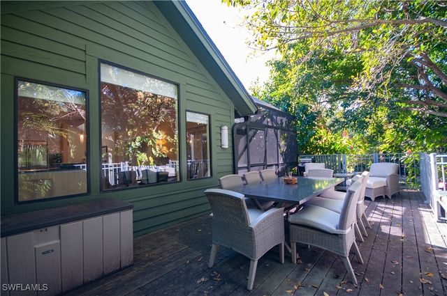 1313 Solana RD W A3, Naples, FL 34103