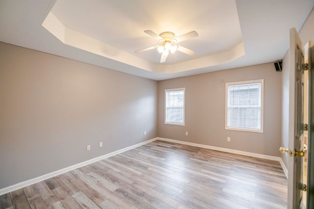 385 Garden View Dr, Houma, LA 70364