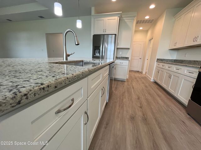 490 Gallash Street SW 31, Palm Bay, FL 32908