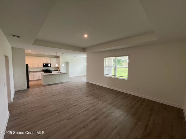 490 Gallash Street SW 31, Palm Bay, FL 32908