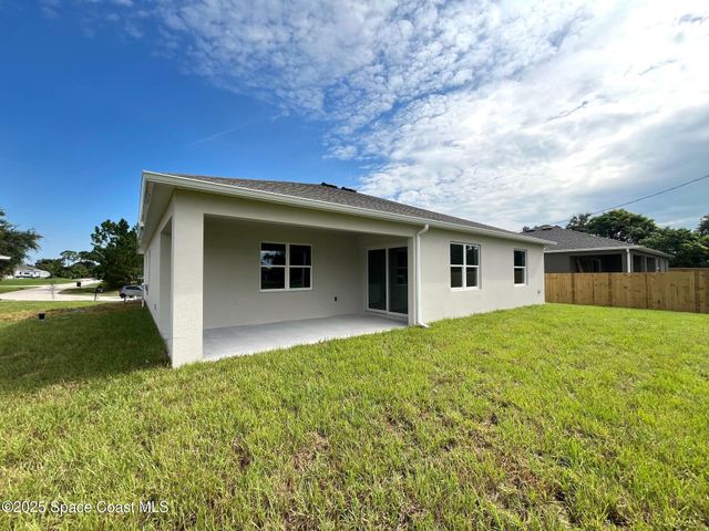 490 Gallash Street SW 31, Palm Bay, FL 32908
