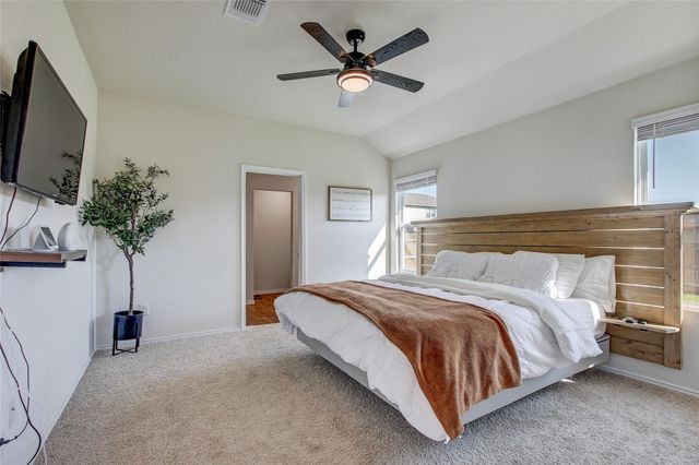 12224 Token TRL, Elgin, TX 78621