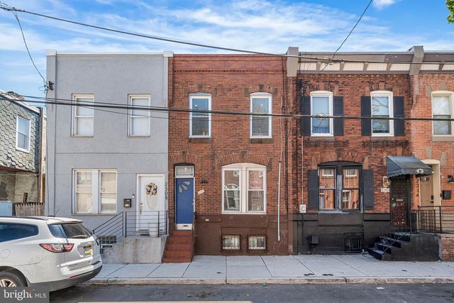 2310 FERNON ST, Philadelphia, PA 19145