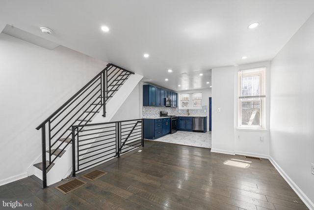 2310 FERNON ST, Philadelphia, PA 19145