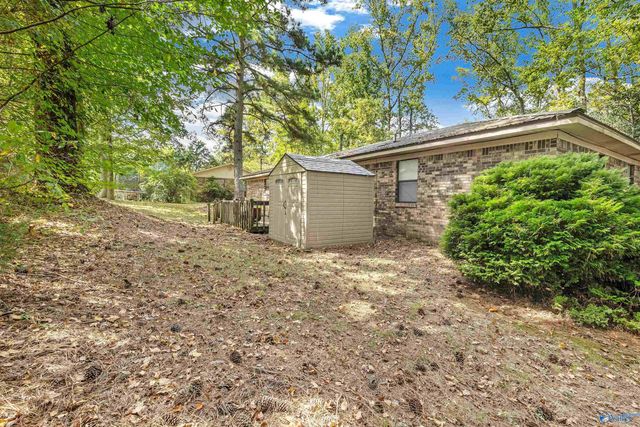 205 Greenwood Avenue, Boaz, AL 35957