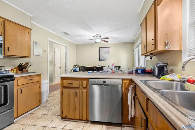 205 Greenwood Avenue, Boaz, AL 35957