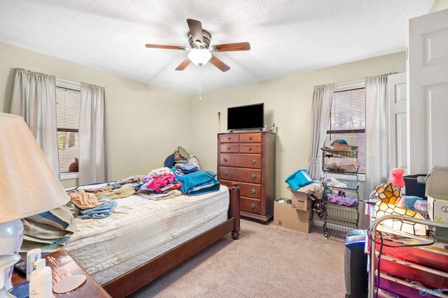 205 Greenwood Avenue, Boaz, AL 35957