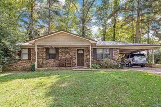 205 Greenwood Avenue, Boaz, AL 35957