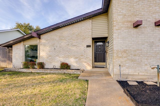 3301 Russwood Lane, Garland, TX 75044