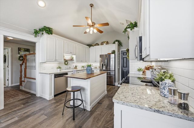 4103 Cross Bend Drive, Arlington, TX 76016