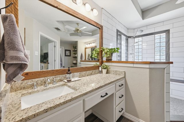 4103 Cross Bend Drive, Arlington, TX 76016