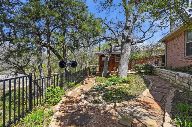 4103 Cross Bend Drive, Arlington, TX 76016