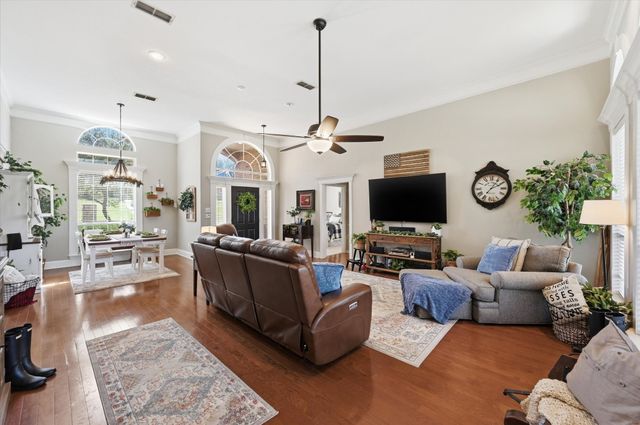 4103 Cross Bend Drive, Arlington, TX 76016