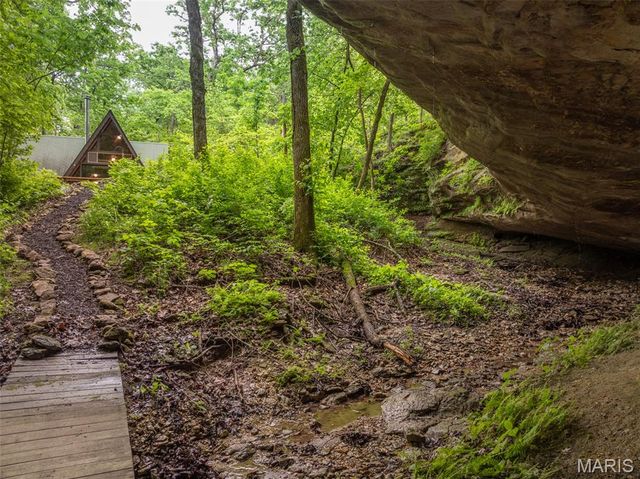 21127 Sonnen Weg, Marthasville, MO 63383