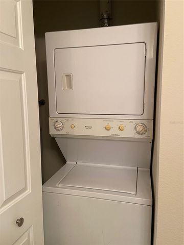 601 E 2ND AVENUE, New Smyrna Beach, FL 32169