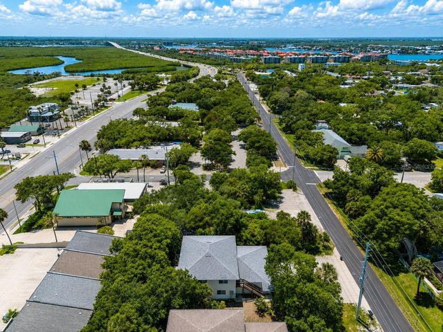 601 E 2ND AVENUE, New Smyrna Beach, FL 32169