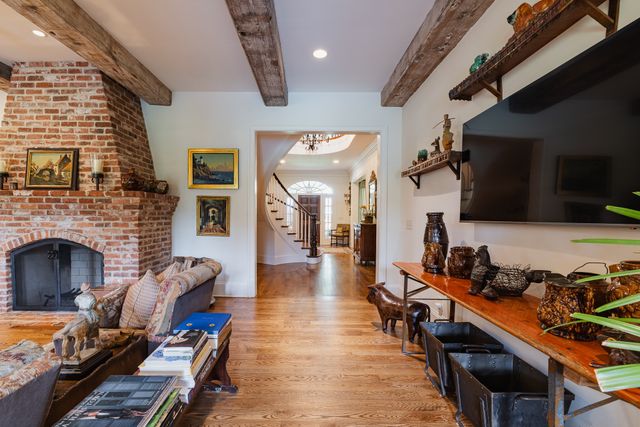 6108 Robin Hill Rd, Nashville, TN 37205