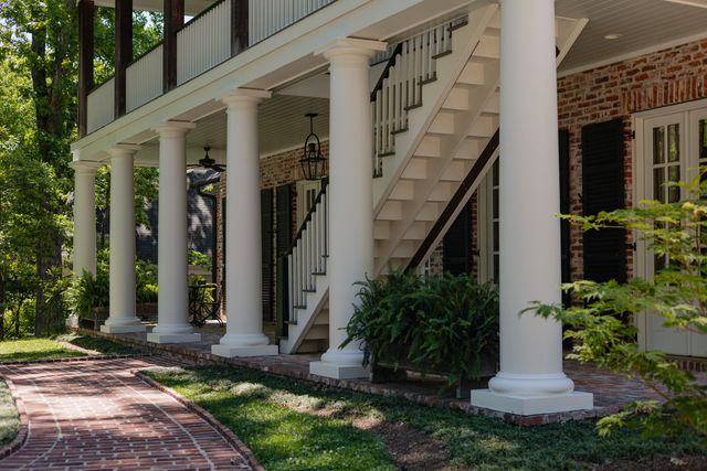 6108 Robin Hill Rd, Nashville, TN 37205