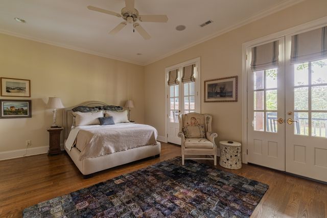 6108 Robin Hill Rd, Nashville, TN 37205